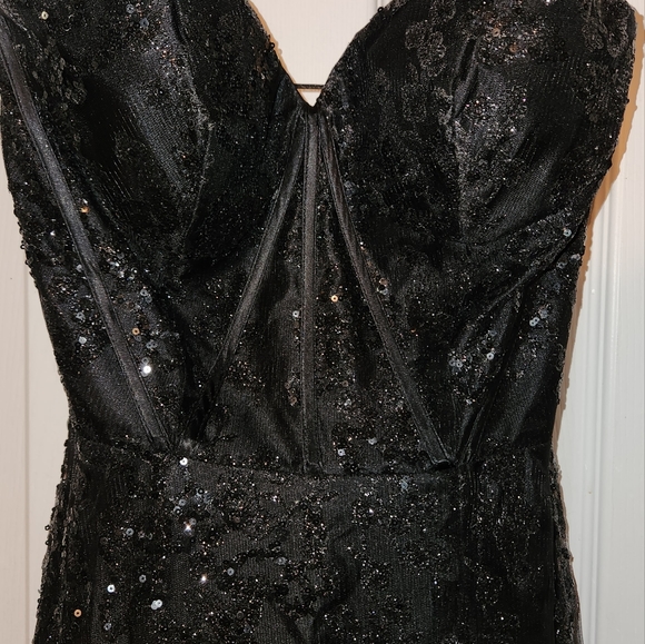 Formal/Prom - Picture 1 of 11